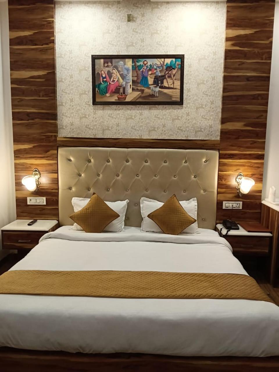 Hotel D Plaza Zirakpur Экстерьер фото