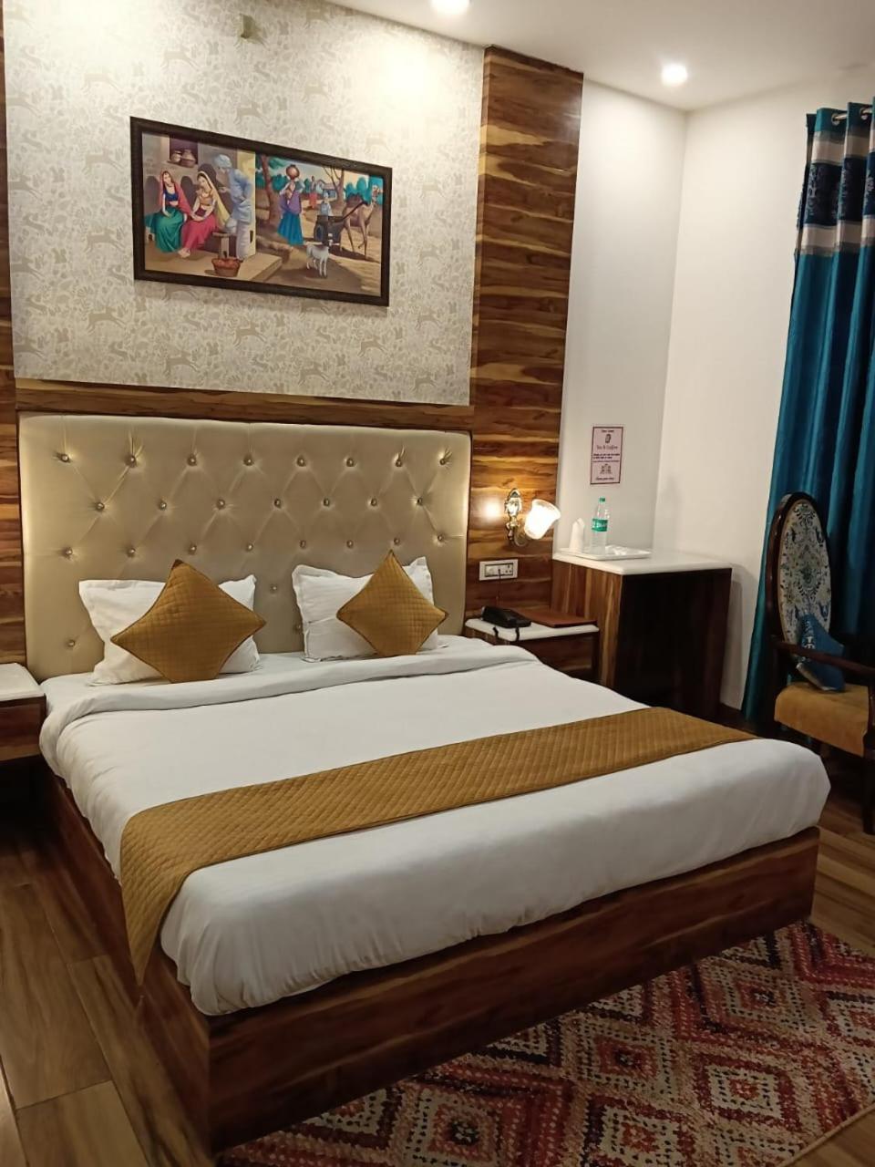 Hotel D Plaza Zirakpur Экстерьер фото
